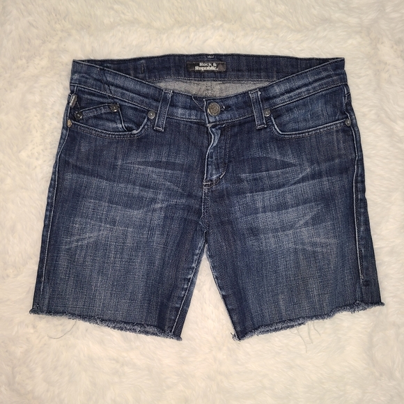 Rock & Republic Jean Shorts - Picture 1 of 9